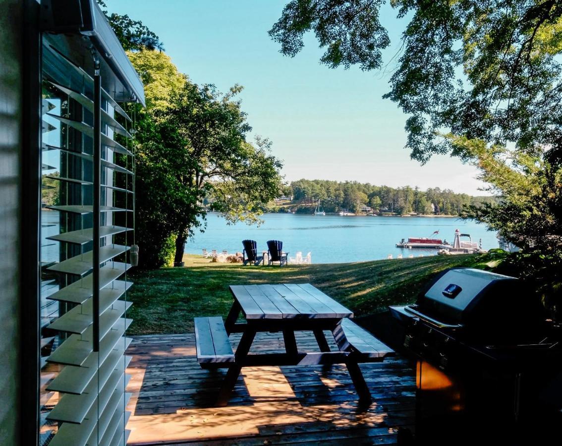 Lighthouse Motel And Cottages 브릿지워터 외부 사진